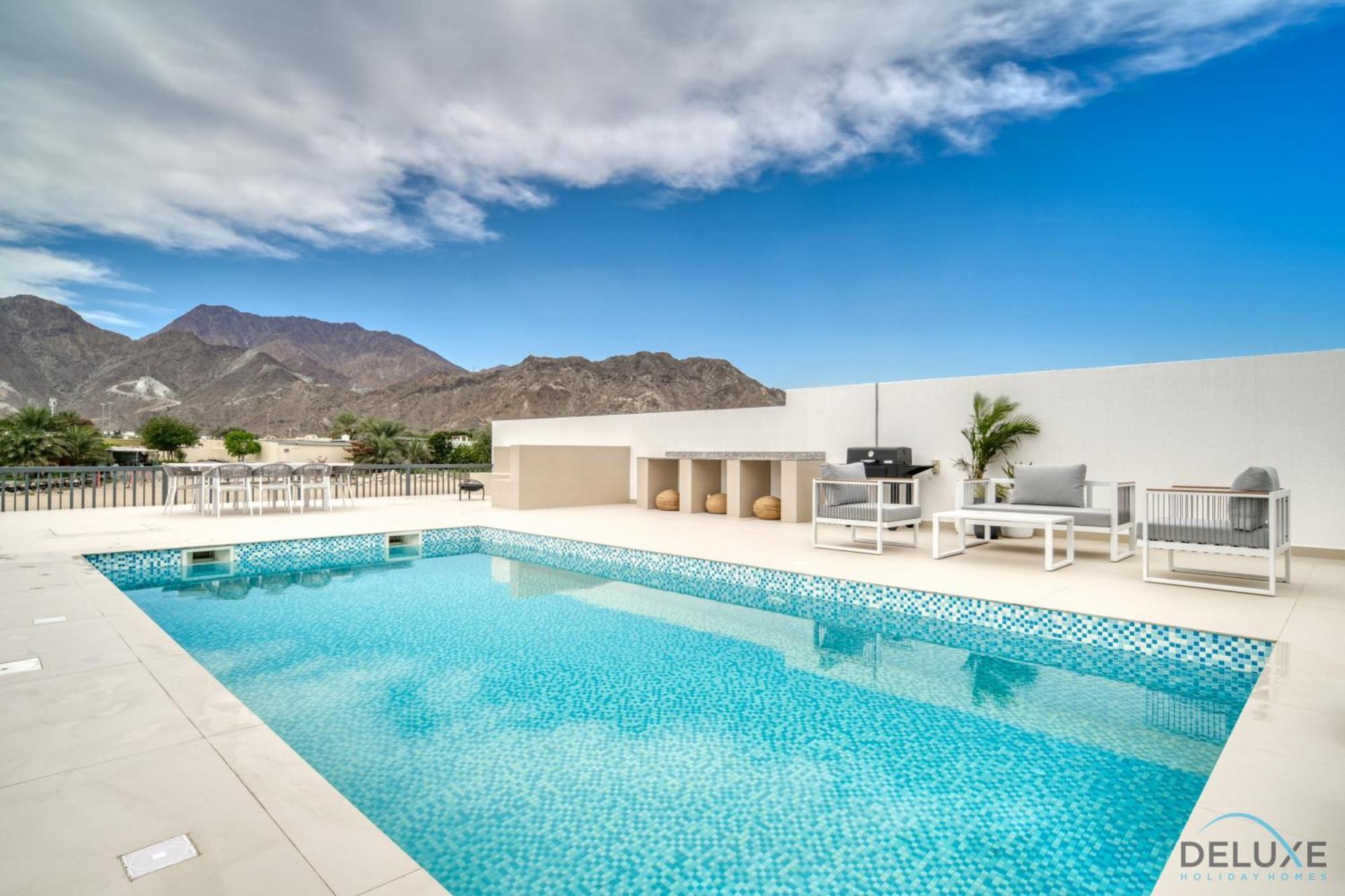 Apartment Limited Offer 3br With Bbq, Pool & Relaxing Views By Deluxe Homes Fujairah