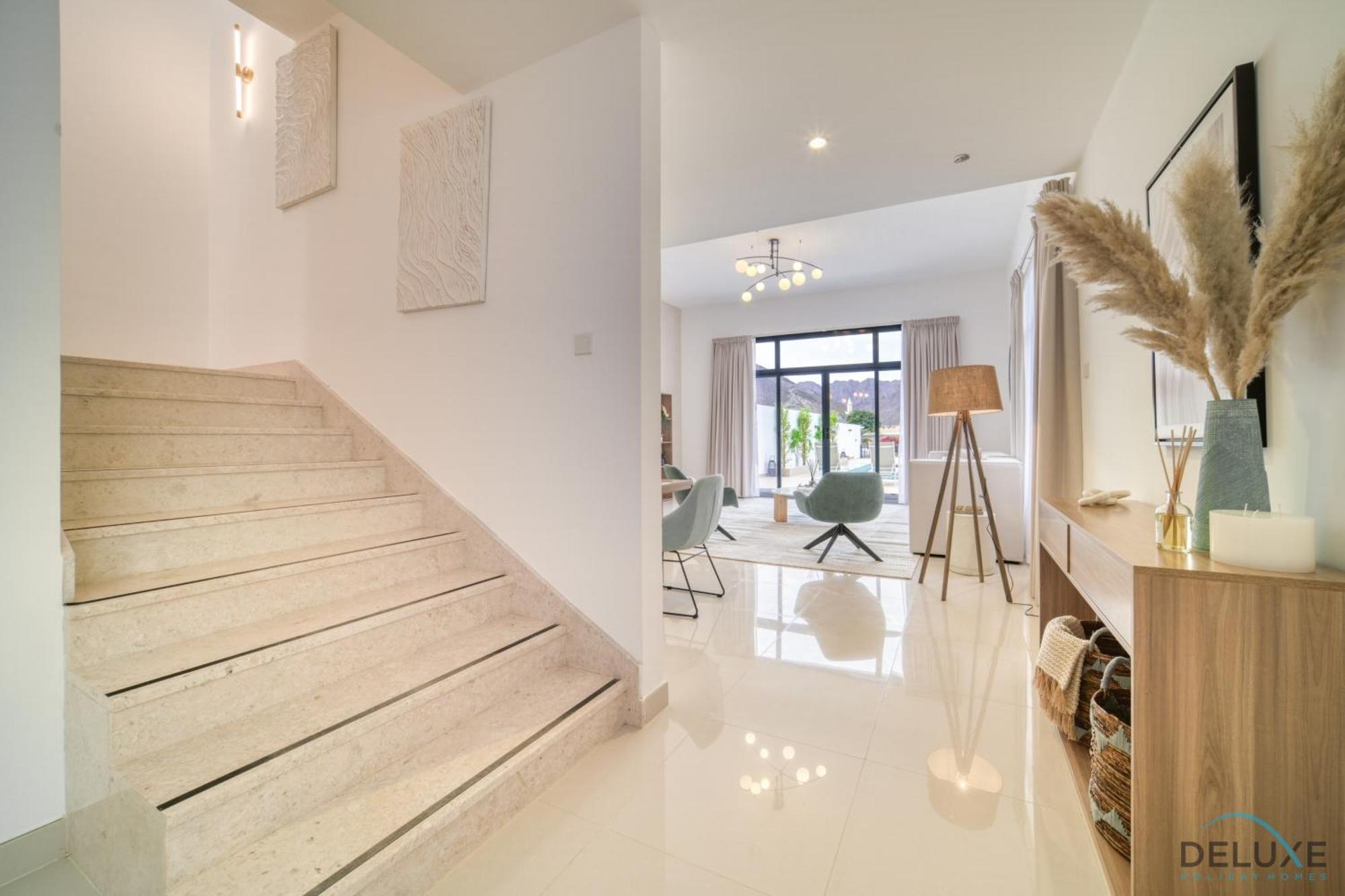 Apartment Limited Offer 3br With Bbq, Pool & Relaxing Views By Deluxe Homes *