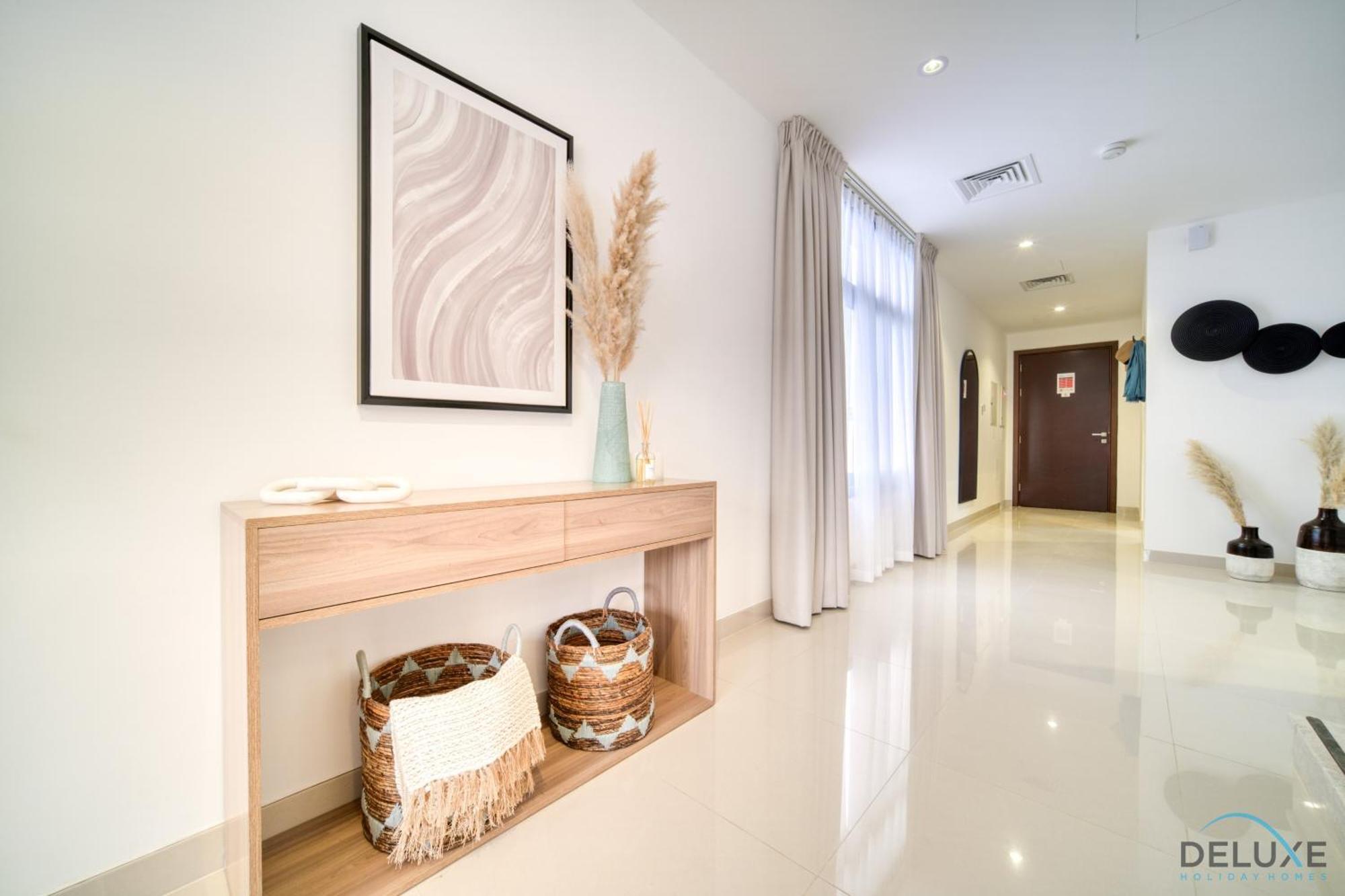 Apartment Limited Offer 3br With Bbq, Pool & Relaxing Views By Deluxe Homes Fujairah
