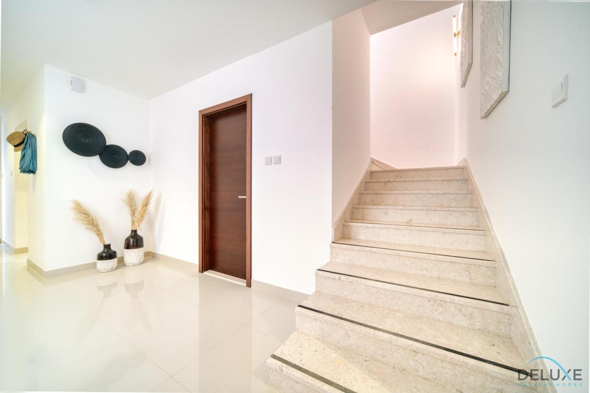 Apartment Limited Offer 3br With Bbq, Pool & Relaxing Views By Deluxe Homes