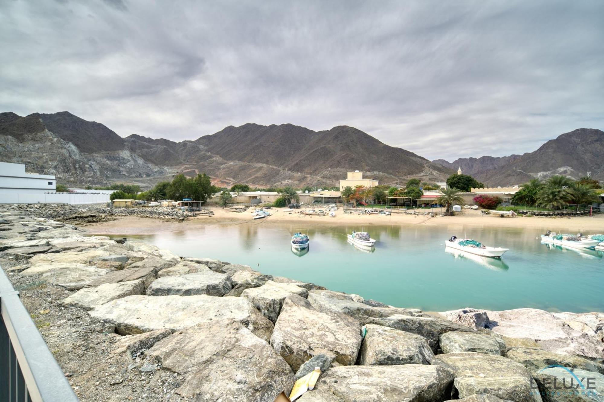 Limited Offer 3br With Bbq, Pool & Relaxing Views By Deluxe Homes Apartment *